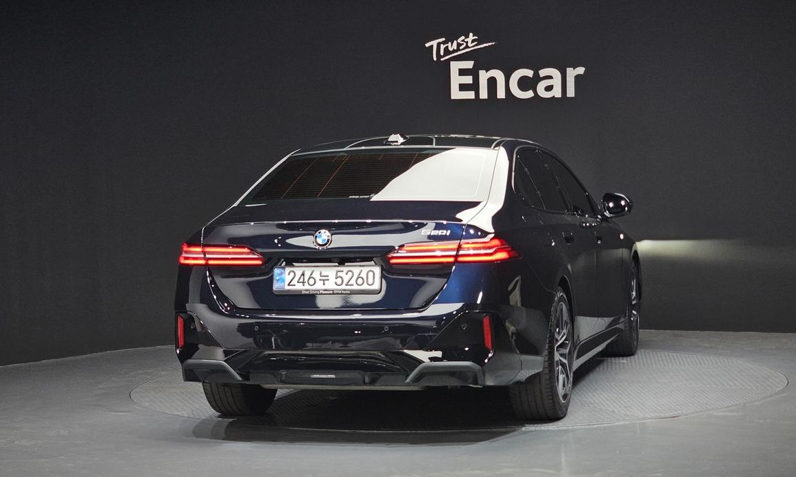 BMW 5-Series 520i M Sport, 2024