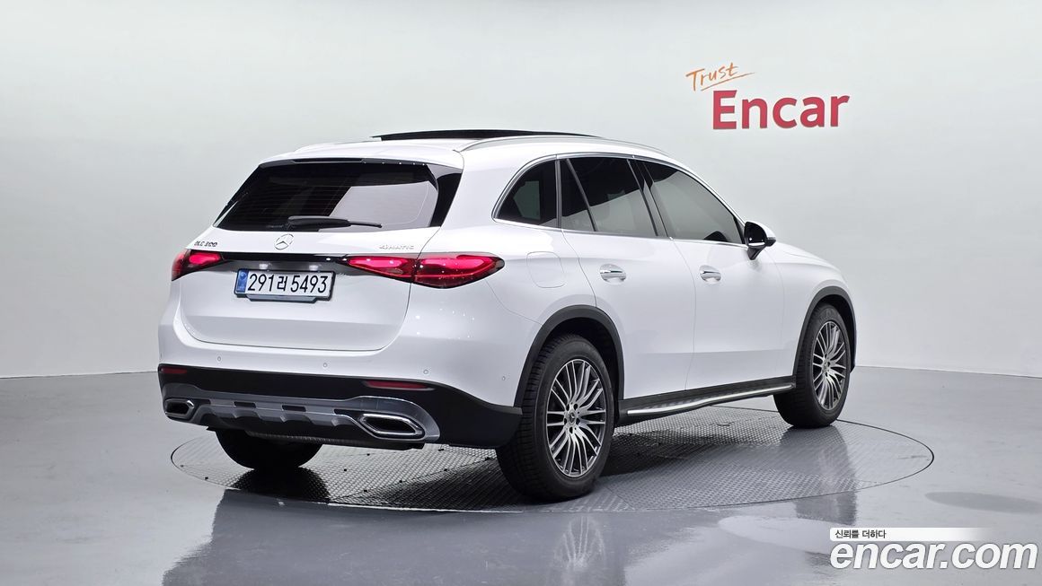 Mercedes-Benz GLC-Class GLC 300 4MATIC Avantgarde, 2025