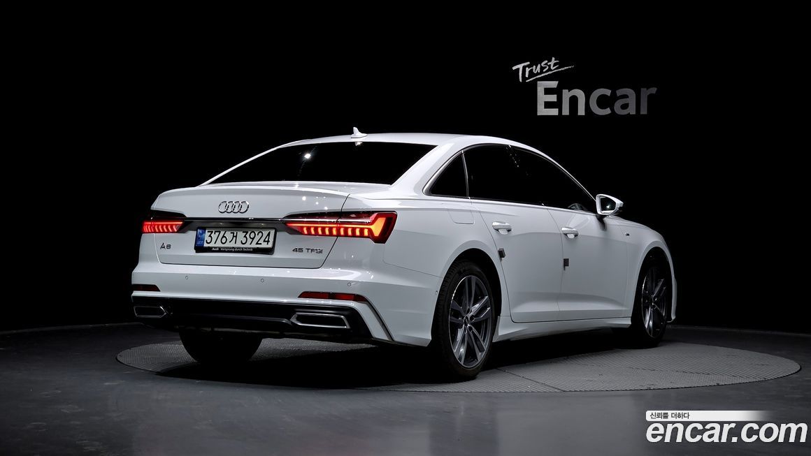 Audi A6 45 TFSI Premium, 2022