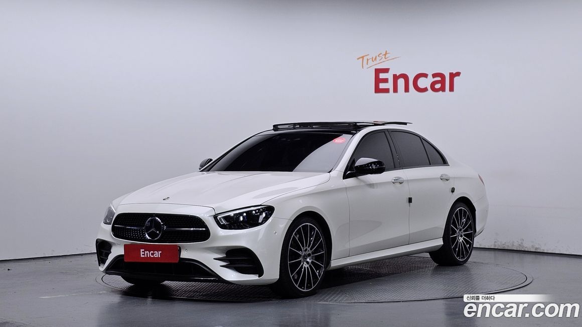 Mercedes-Benz E-Class E350 4MATIC AMG Line, 2023