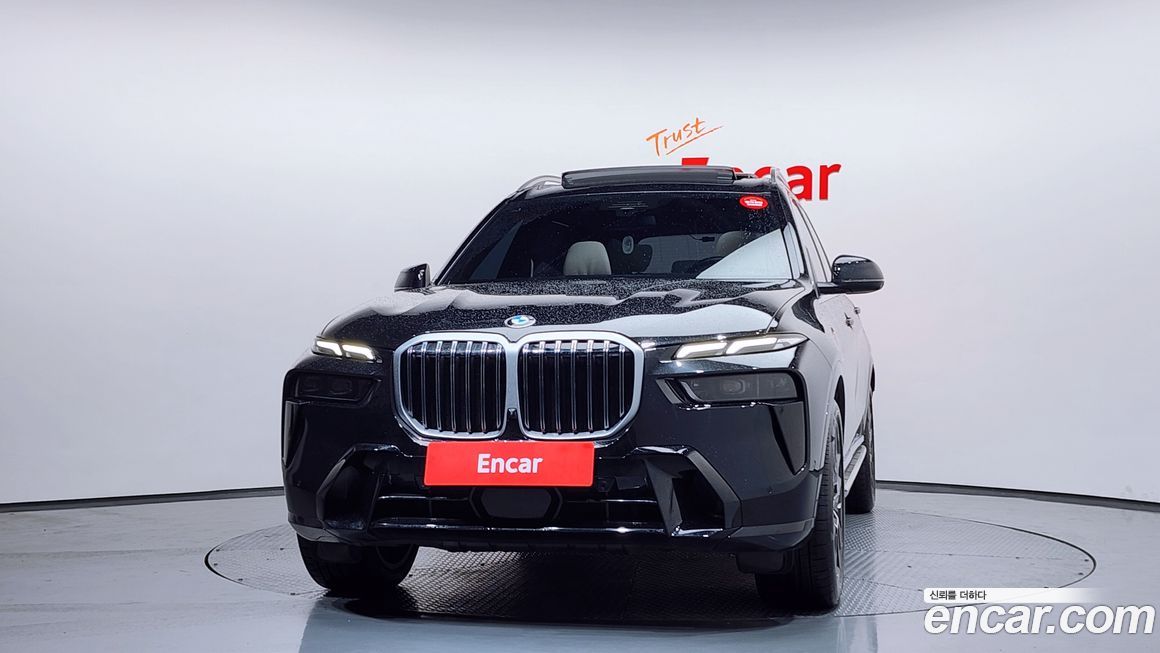 BMW X7 xDrive 40i M Sport 7STR, 2025