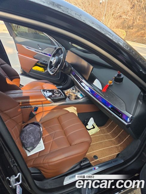 BMW 7-Series 740i xDrive M Sport, 2024