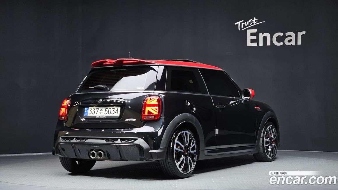 Mini Cooper JCW, 2023