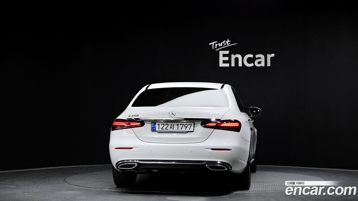 Mercedes-Benz E-Class E250 Avantgarde, 2023