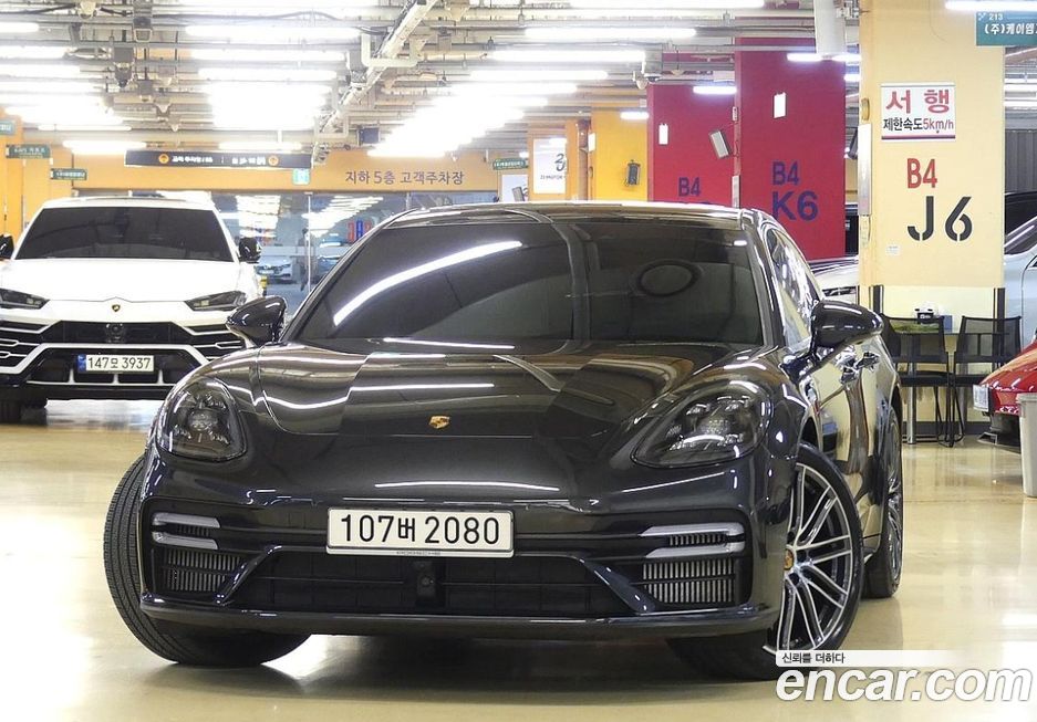 Porsche Panamera 4.0 Turbo S, 2021