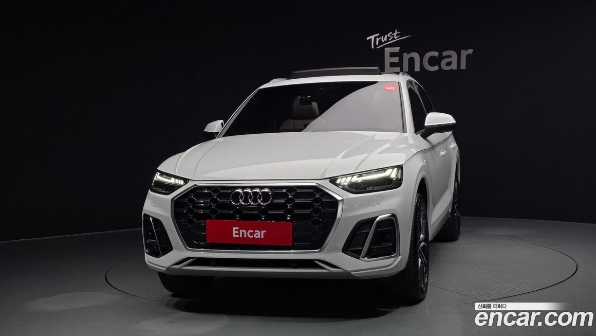 Audi Q5 45 TFSI Quattro Premium, 2024