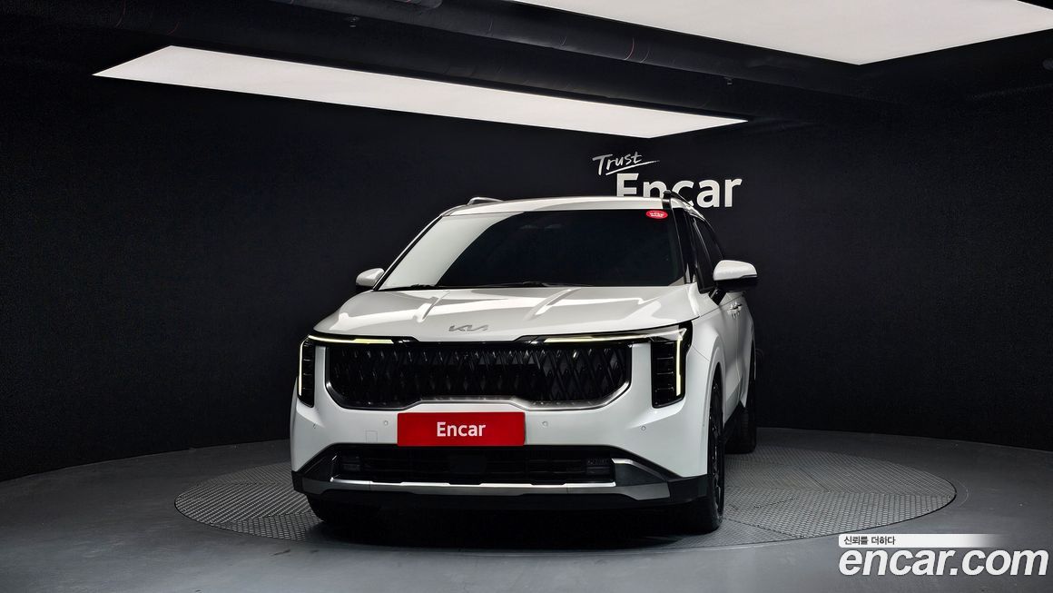 Kia Carnival 9-Seater Signature, 2025