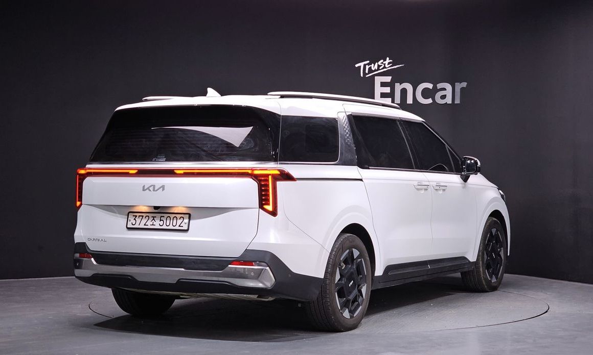 Kia Carnival 9-Seater Noblesse, 2025