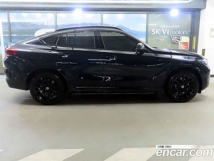 BMW X6 xDrive40i M Sport, 2024