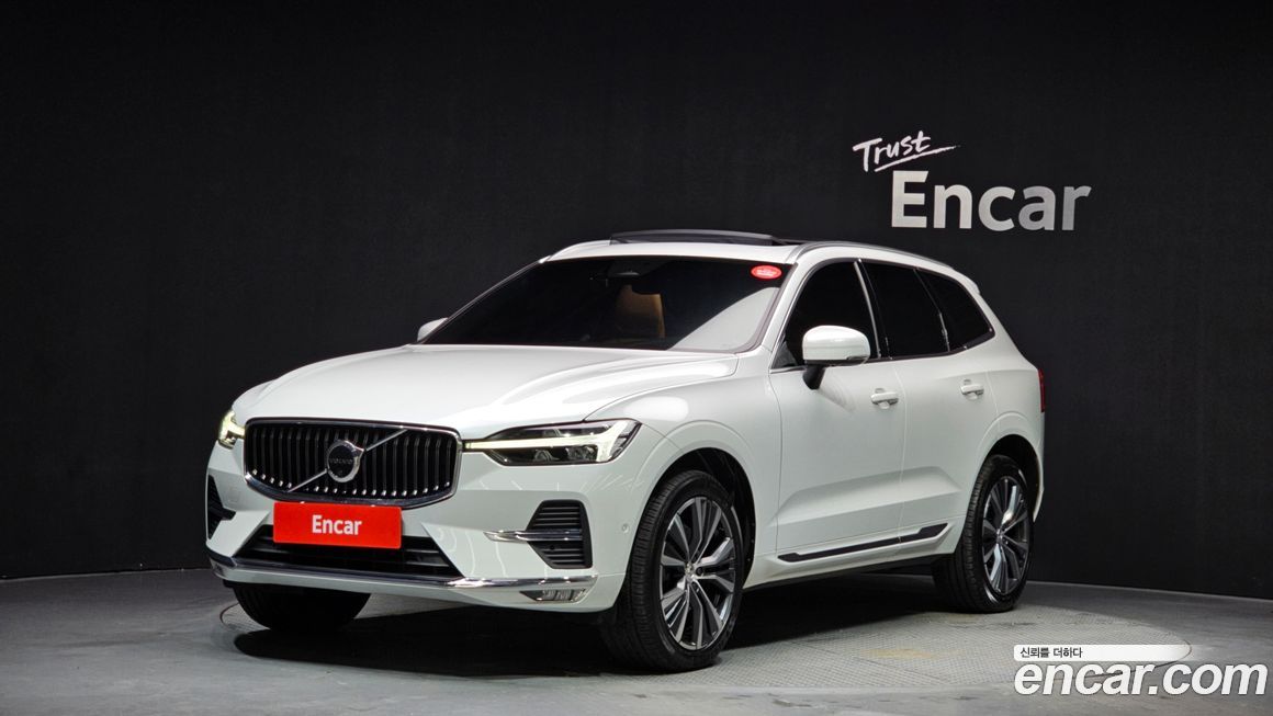 Volvo XC60 B6 Inscirtion, 2022