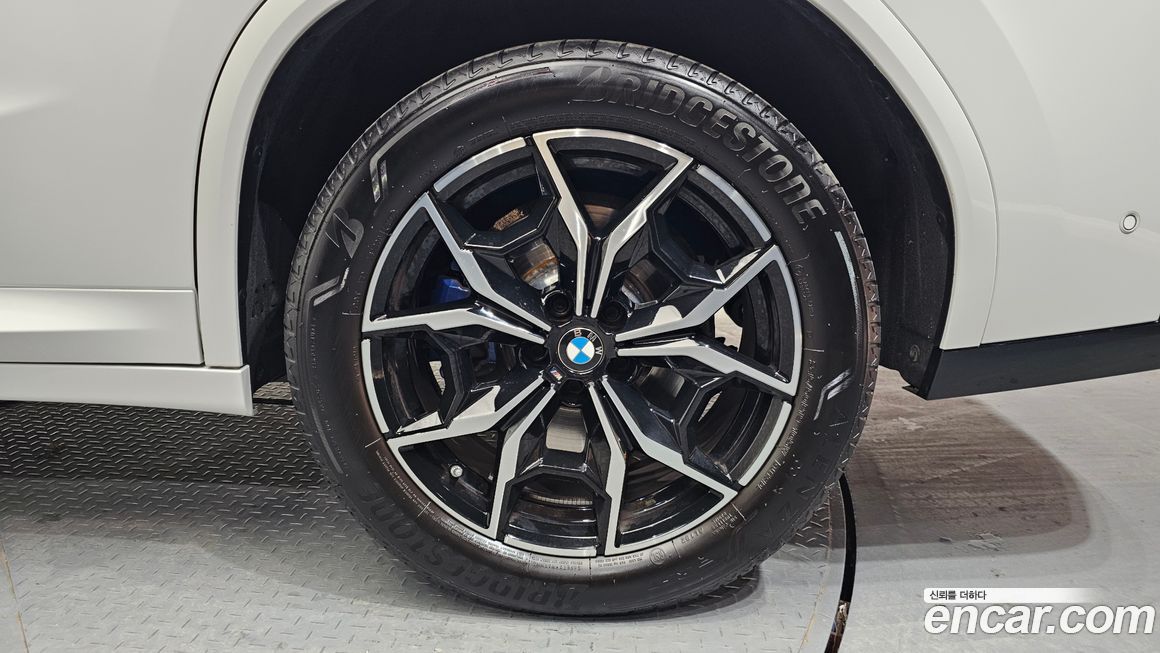 BMW X4 xDrive20i M Sport, 2023