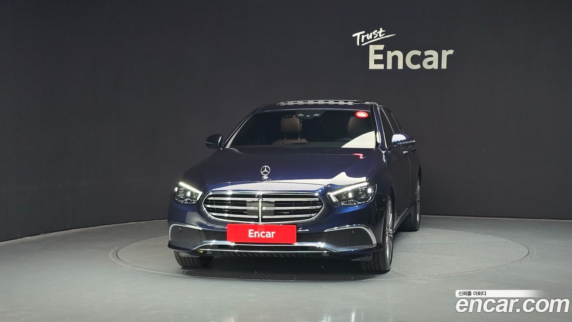 Mercedes-Benz E-Class E350 4MATIC Exclusive, 2023