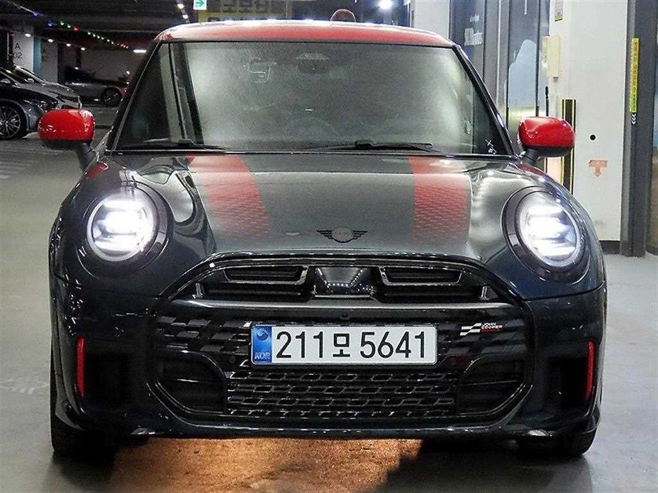 Mini Cooper JCW, 2025