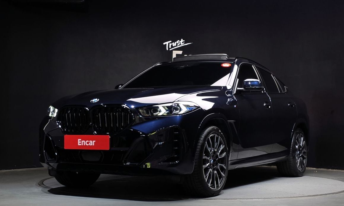 BMW X6 xDrive40i M Sport, 2024
