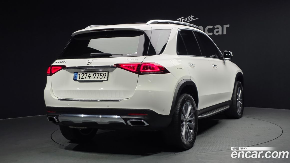 Mercedes-Benz GLE-Class GLE300d 4MATIC, 2022