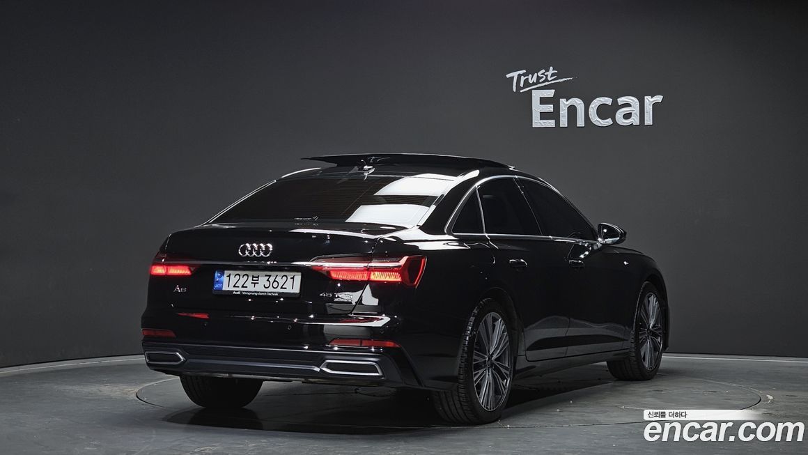 Audi A6 45 TFSI Quattro Premium, 2023