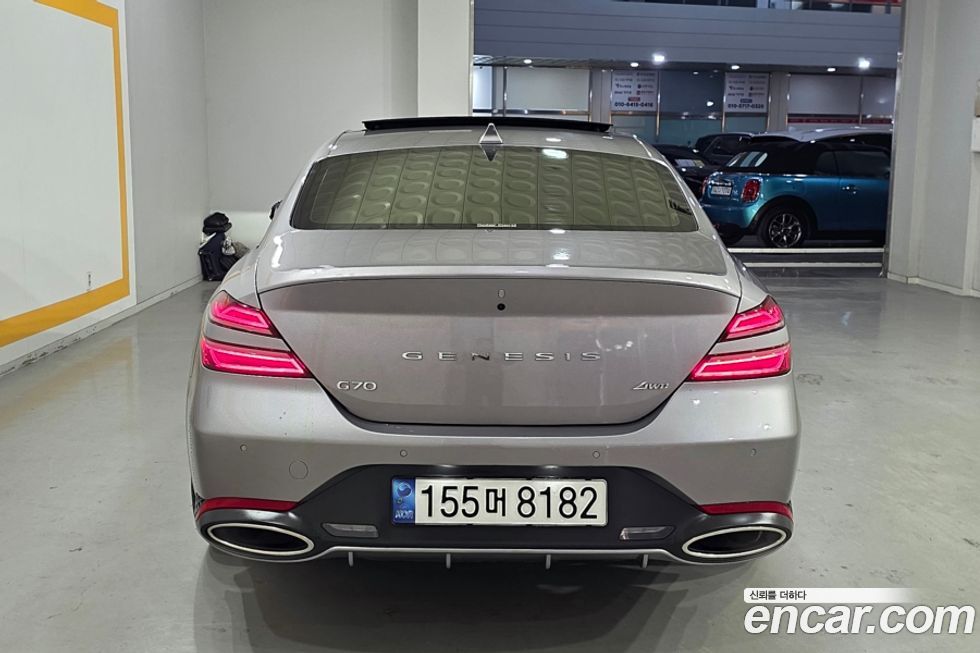 Genesis G70 Gasoline 2.0T 4WD, 2022