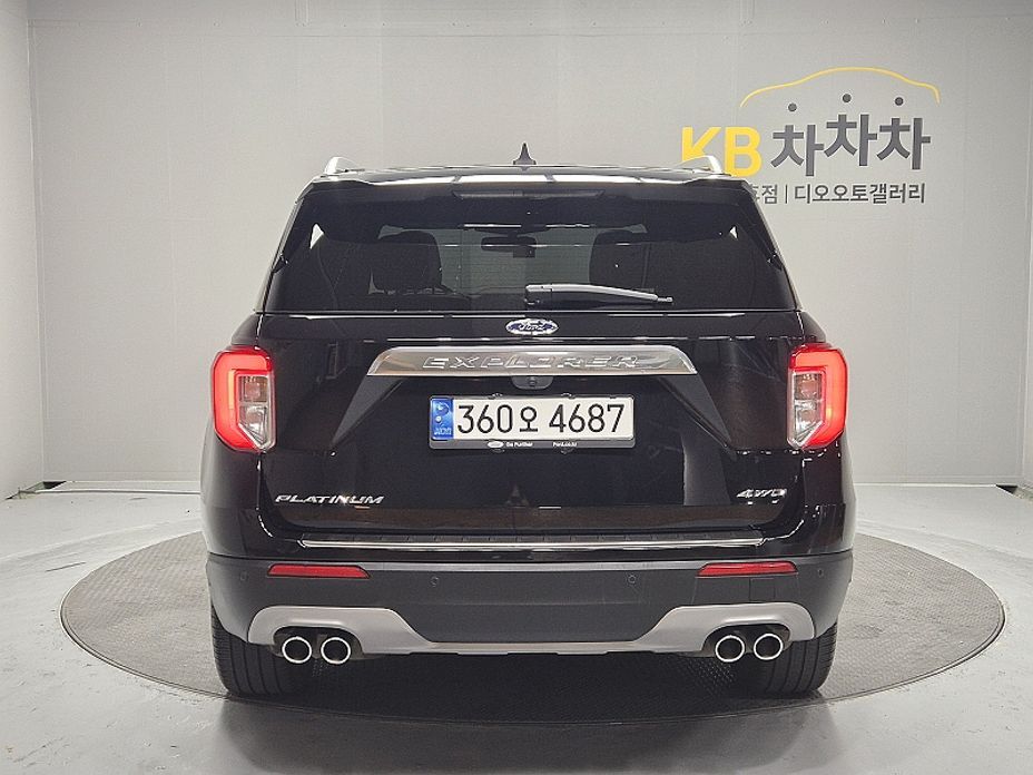 Ford Explorer 3.0 Platinum 4WD, 2022