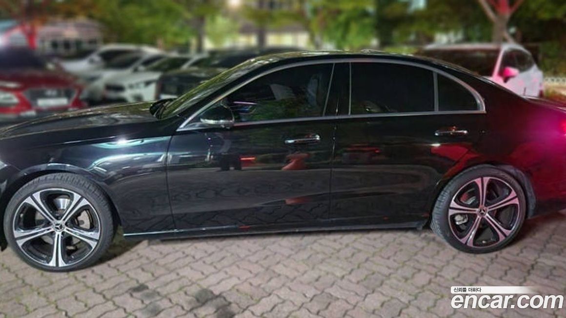 Mercedes-Benz C-Class C300 4MATIC Avantgarde, 2023