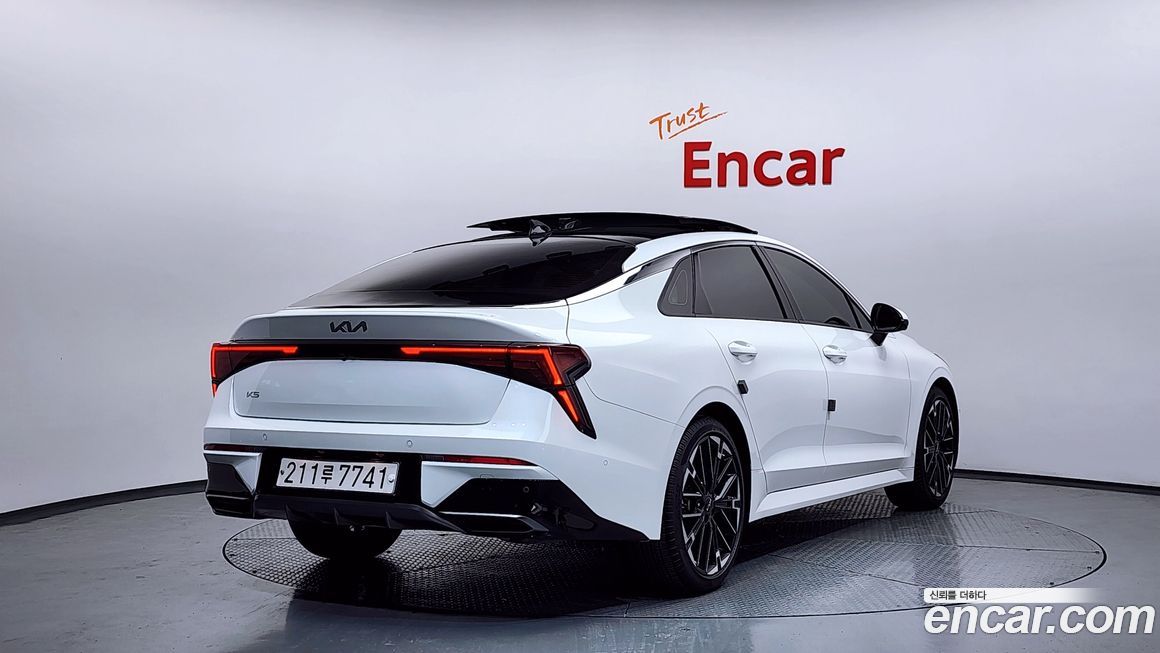 Kia K5 1.6 Turbo, 2025