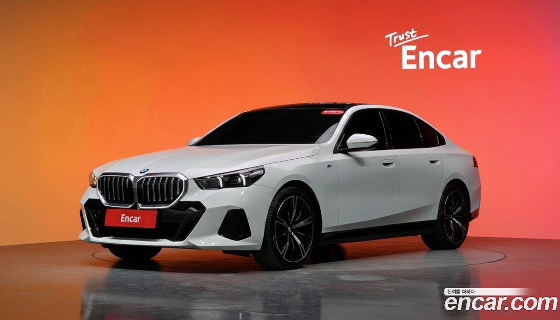 BMW 5-Series 530i xDrive M Sport, 2025