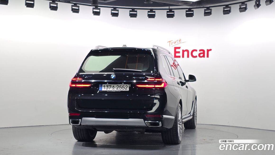 BMW X7 xDrive 40d Design Pure Excellence 6-Seater, 2024