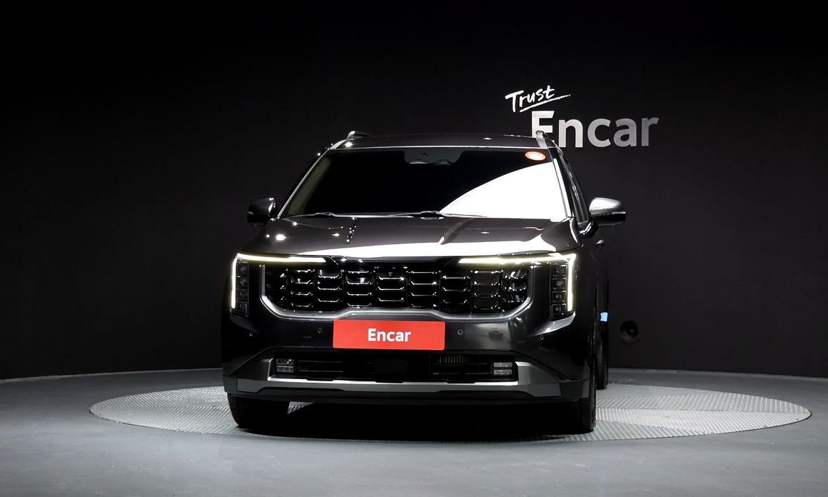 Kia Carnival 9-Seater Gravity, 2025