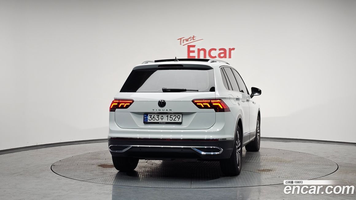 Volkswagen Tiguan 2.0 TDI Prestige, 2023