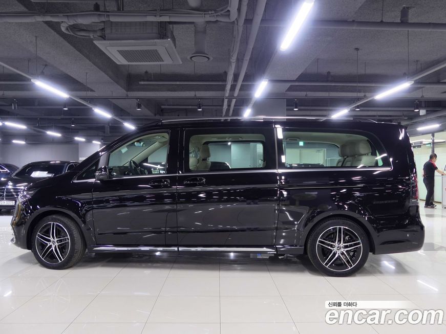 Mercedes-Benz V-Class V300 CDI, 2025