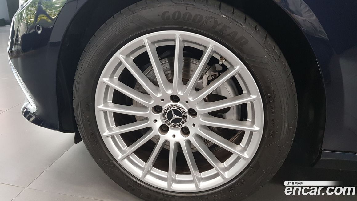 Mercedes-Benz E-Class E250 Exclusive, 2022