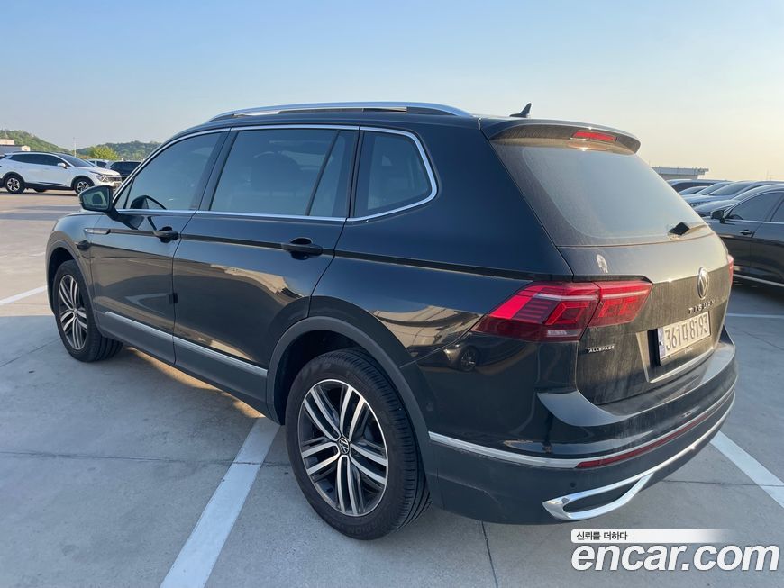 Volkswagen Tiguan 2.0 TSI Prestige, 2023