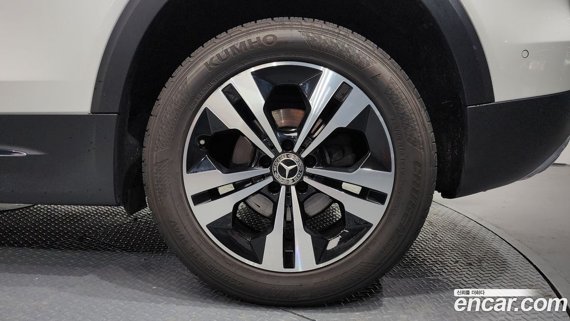 Mercedes-Benz GLB-Class GLB200 d, 2023