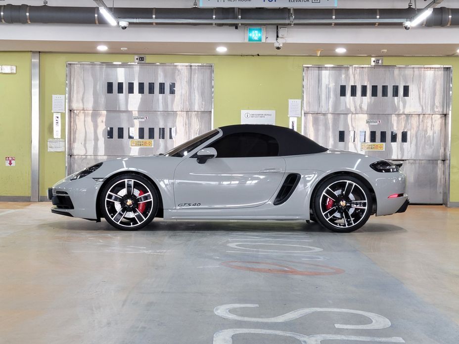 Porsche 718 4.0 GTS, 2022