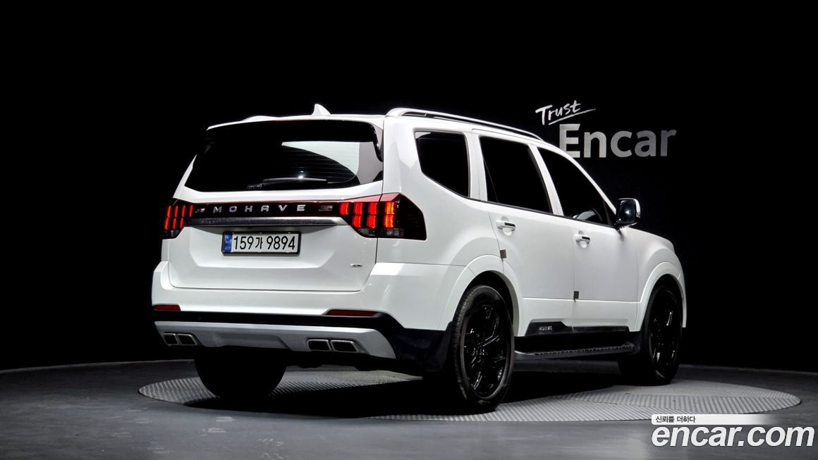 Kia Mohave Diesel 3.0 4WD 6-Seater, 2022