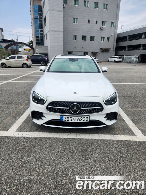 Mercedes-Benz E-Class E220d 4MATIC AMG Line, 2023