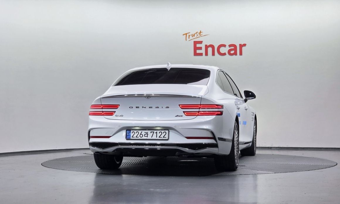 Genesis G80 Gasoline 2.5 Turbo AWD, 2025