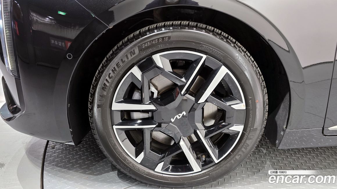 Kia K8 2.5 Gasoline 2WD, 2025