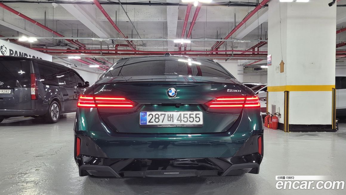 BMW 5-Series 530i xDrive M Sport, 2025