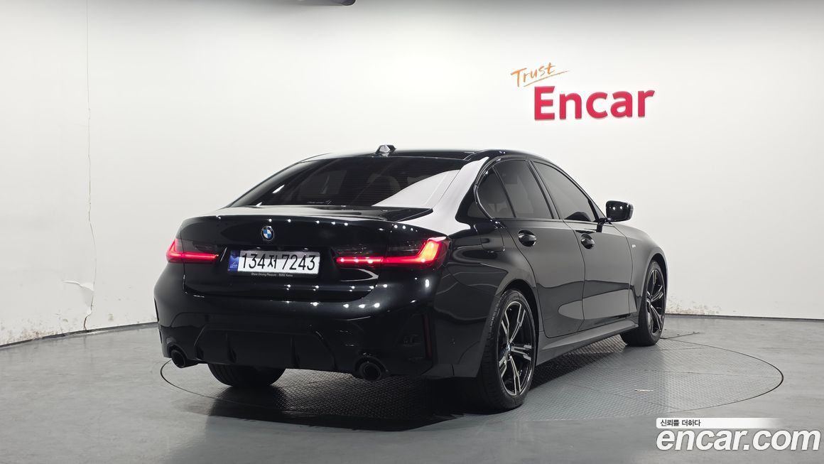 BMW 3-Series 320d M Sport, 2023