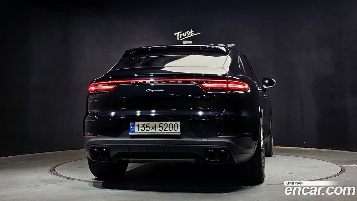 Porsche Cayenne 3.0 COUPE PLATINUM EDITION, 2022