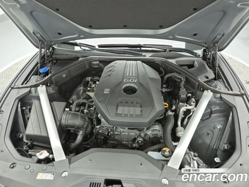 Genesis G70 Gasoline 2.0T 4WD, 2023