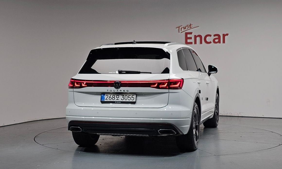 Volkswagen Touareg 3.0 TDI Prestige, 2024