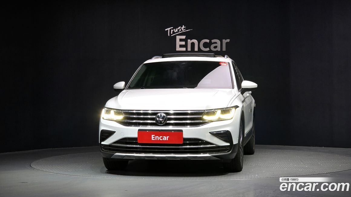 Volkswagen Tiguan 2.0 TSI Prestige, 2022