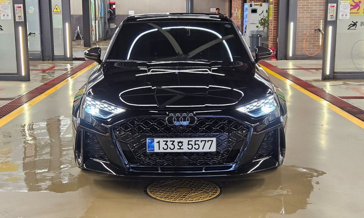 Audi RS3 2.5 TFSI Quattro Carbon Edition, 2025