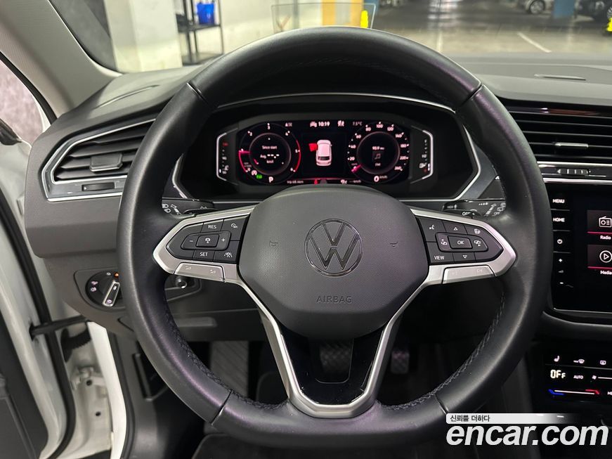 Volkswagen Tiguan 2.0 TDI Prestige, 2023