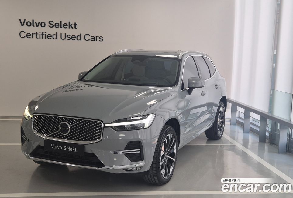 Volvo XC60 B5 Ultra Bright, 2026