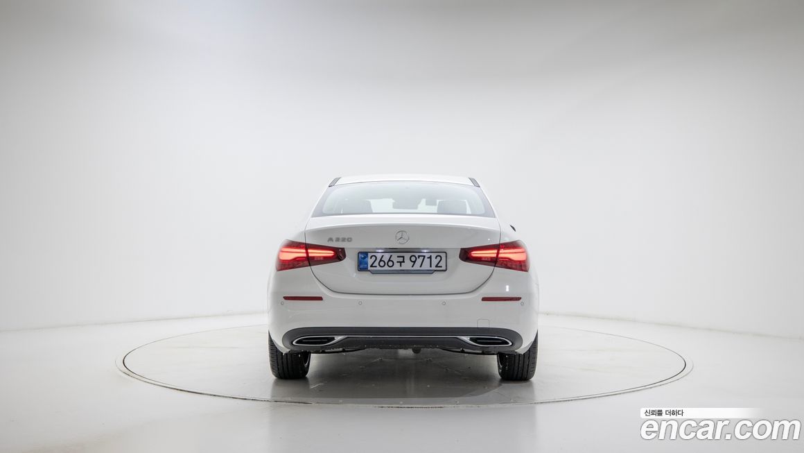 Mercedes-Benz A-Class A220 Sedan, 2026