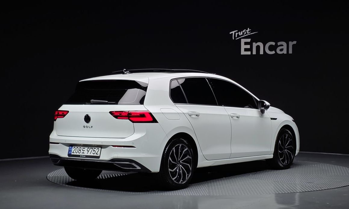 Volkswagen Golf 2.0 TDI Prestige, 2024