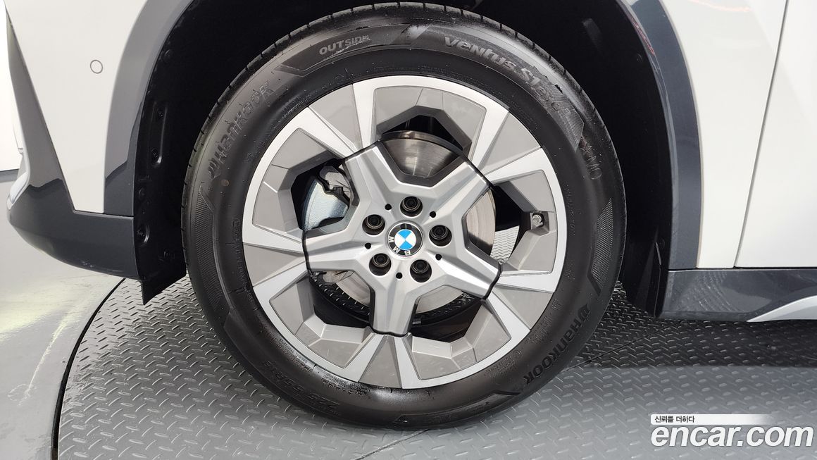 BMW X1 xDrive 20i xLine, 2025