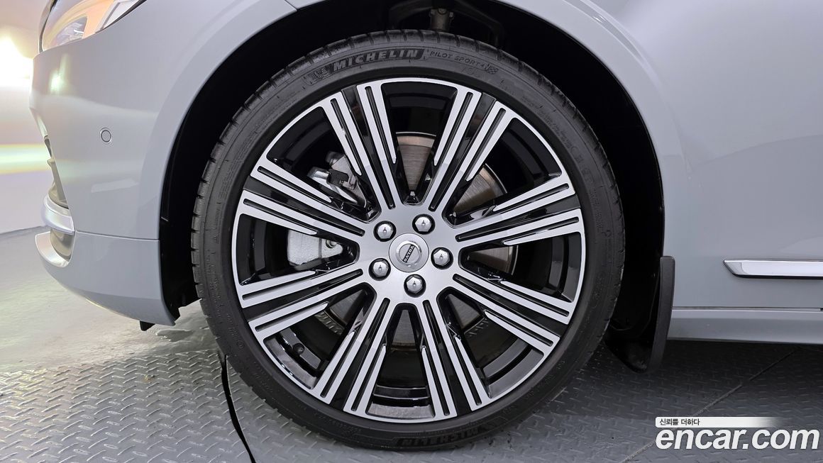 Volvo S90 B6 AWD Ultra Bright, 2025